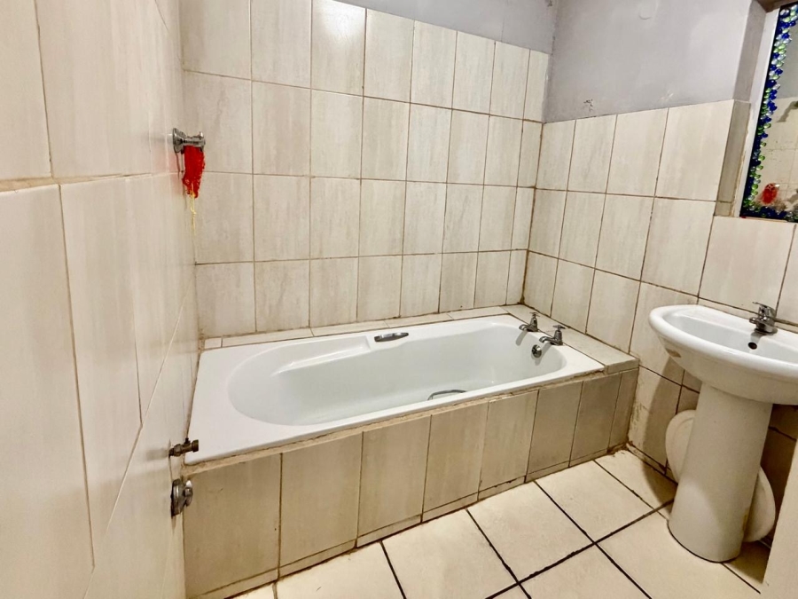 3 Bedroom Property for Sale in Southernwood Eastern Cape